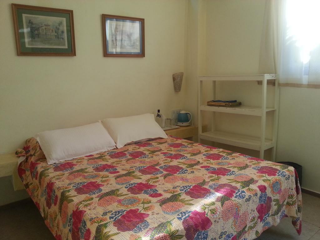 Michele'S Garden Bed & Breakfast อันจูนา ภายนอก รูปภาพ