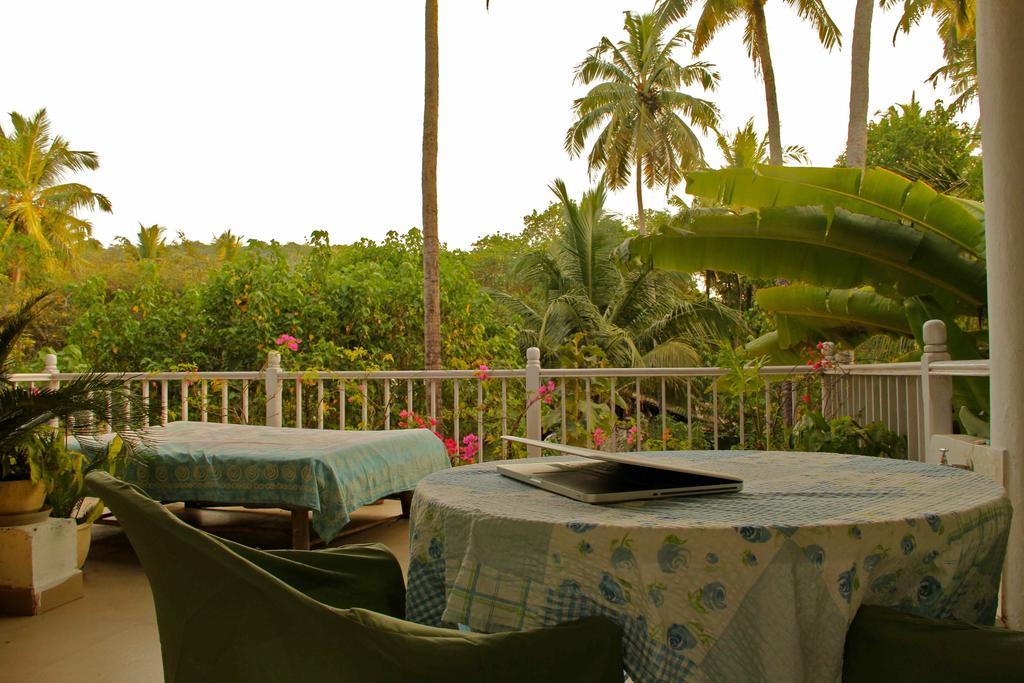 Michele'S Garden Bed & Breakfast อันจูนา ห้อง รูปภาพ