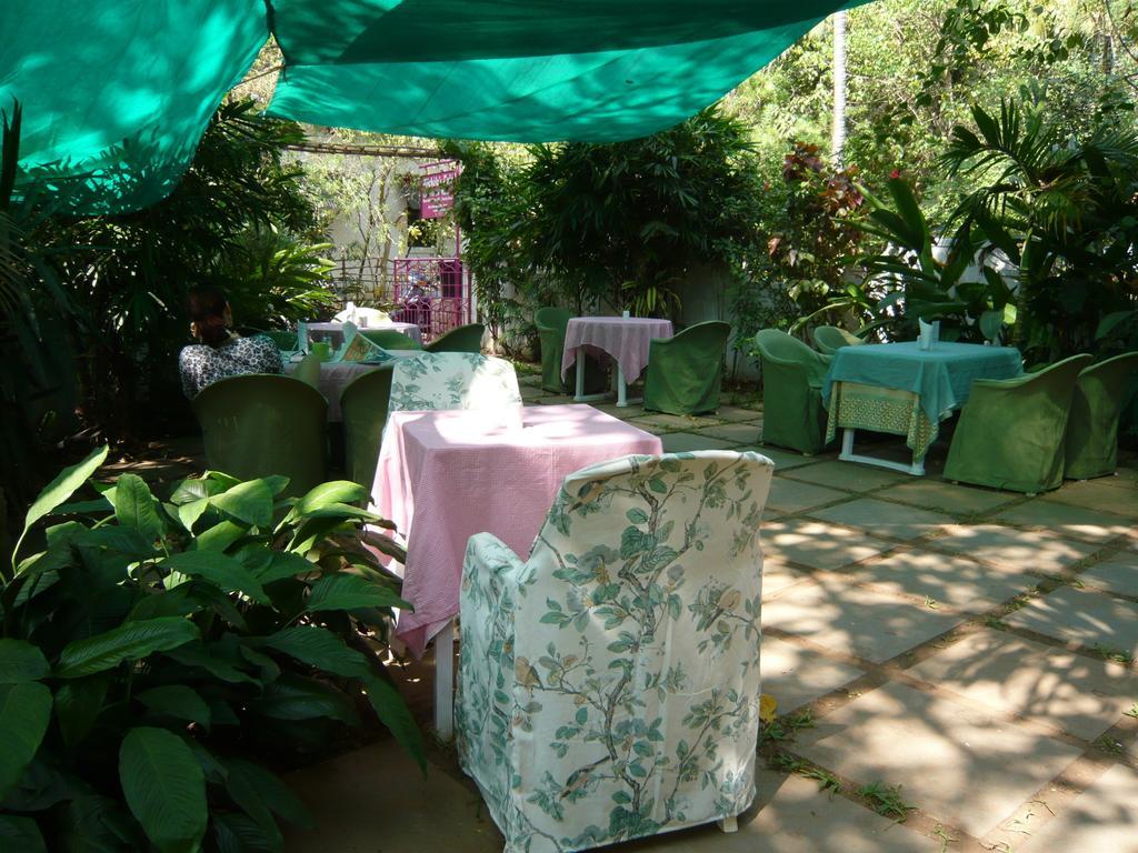 Michele'S Garden Bed & Breakfast อันจูนา ภายนอก รูปภาพ