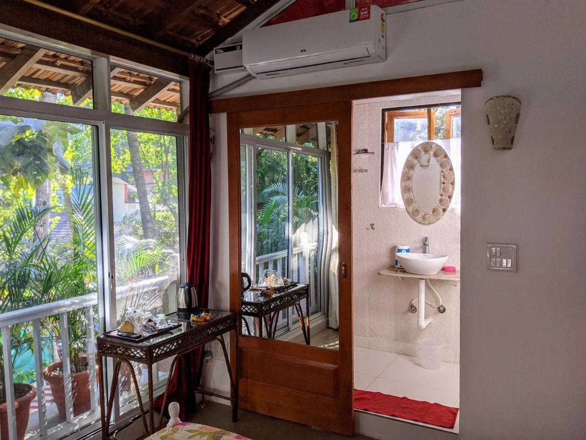 Michele'S Garden Bed & Breakfast อันจูนา ภายนอก รูปภาพ